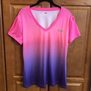 Fila v neck top size XL.